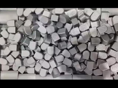 Máy móc tiên tiến để sản xuất thép Tungsten.