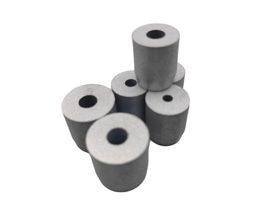 Custom Carbide Cold Heading Mold Die cho độ bền và độ bền nhiệt độ